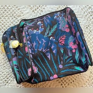 Este Lauder Set of 2 Cosmetic Bags